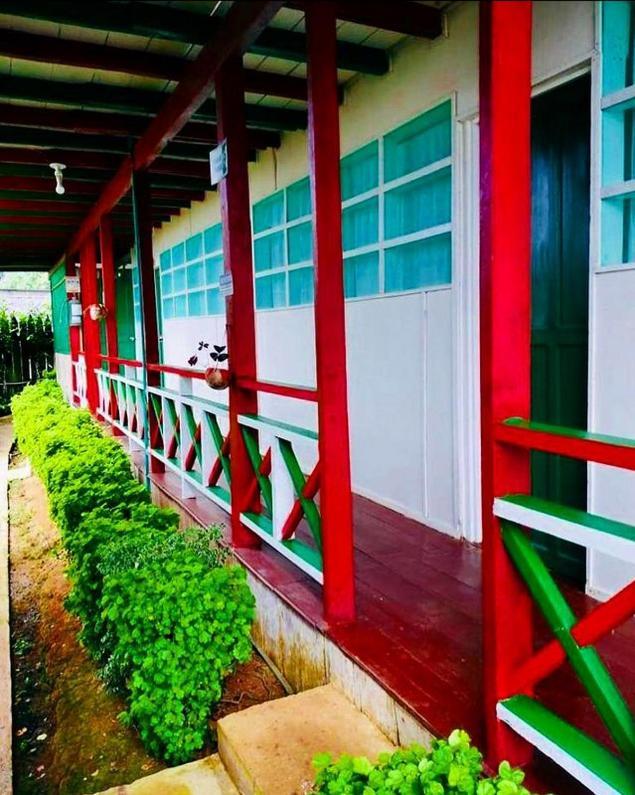 Hotel Lomas Del Paiyue Пуэрто-Наринио Экстерьер фото